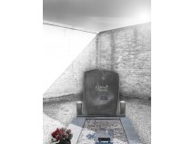 monument funerar catolic dreptunghic fara cruce