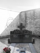 Monument Carte Negru abanos